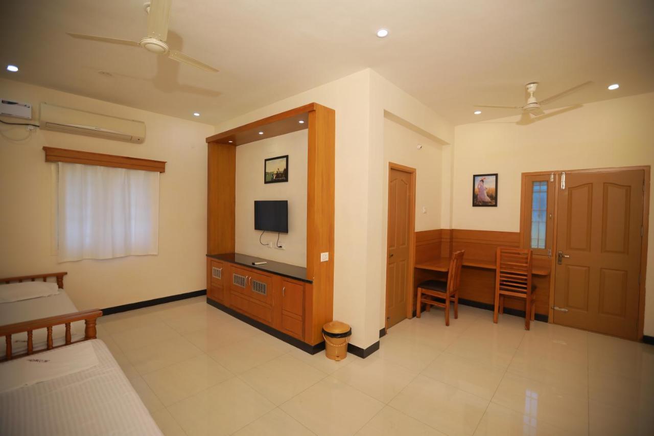 Jmj Comfort Hotel Салем Екстериор снимка