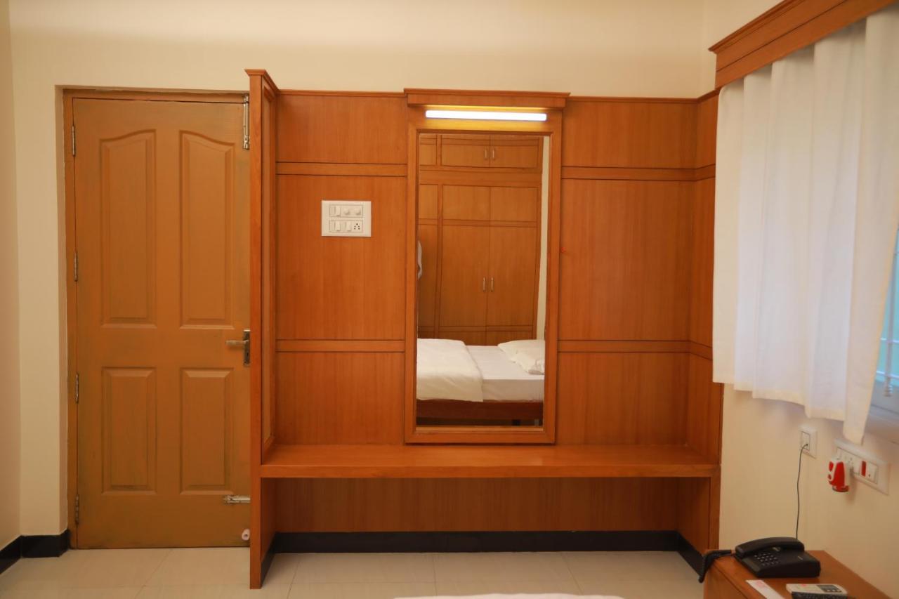 Jmj Comfort Hotel Салем Екстериор снимка